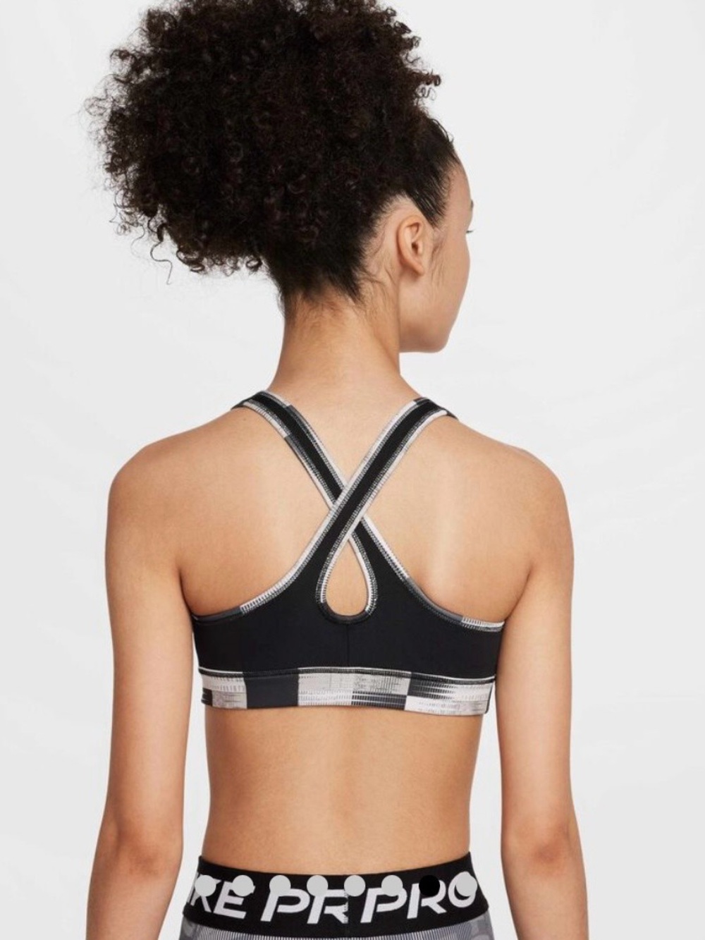 Nike Pro Girls New Dri-FIT Reversible Sports Bra Size XL 13-15Y
NWT - Picture 2 of 16